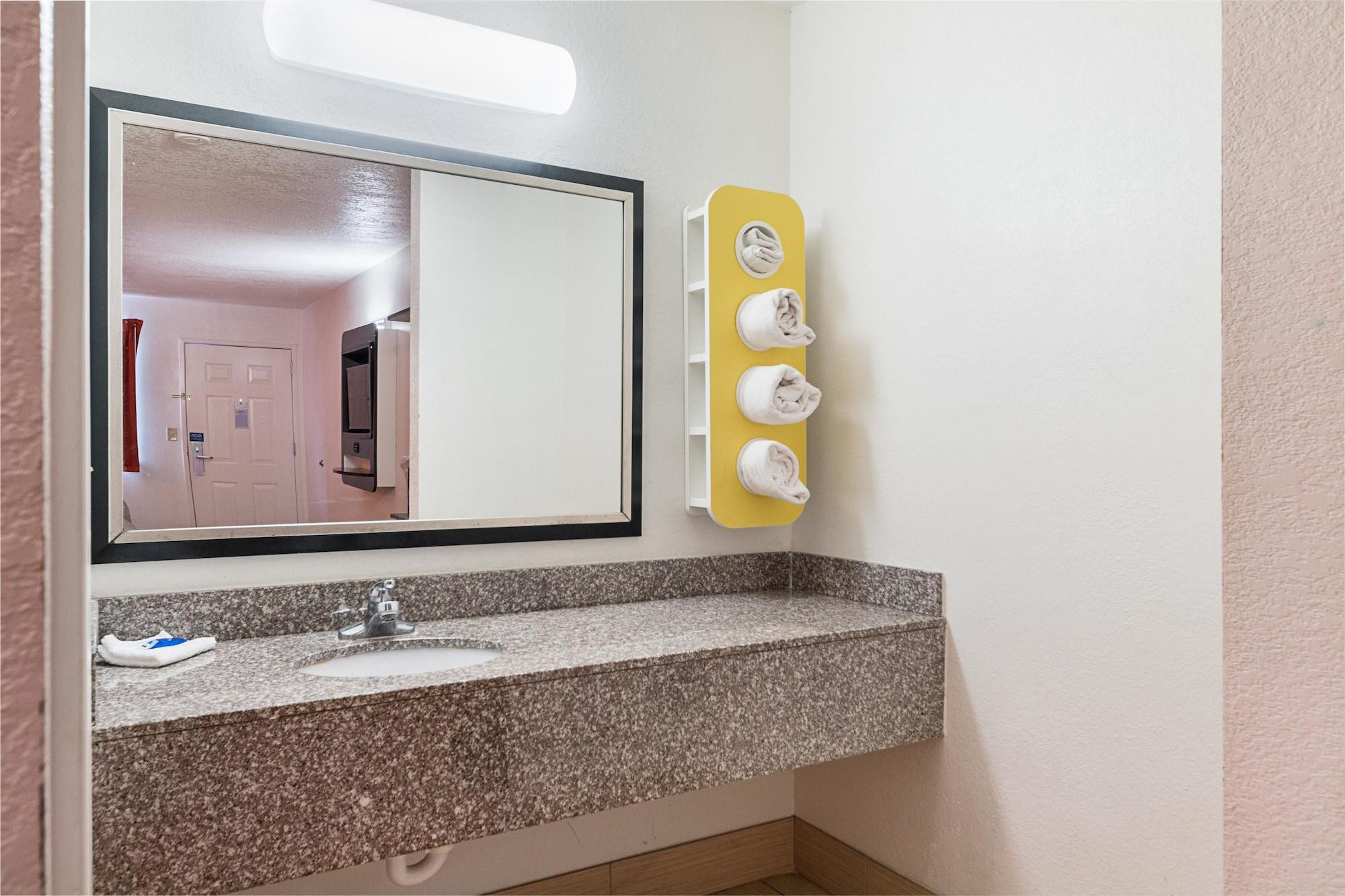 Motel 6-San Antonio, Tx - Fiesta Trails Exteriér fotografie