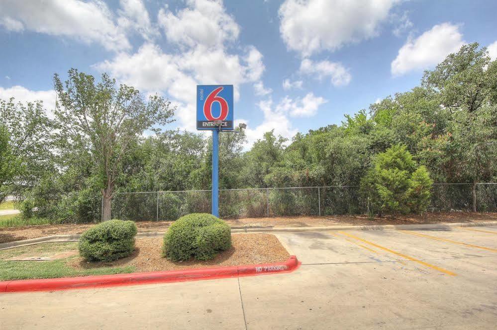 Motel 6-San Antonio, Tx - Fiesta Trails Exteriér fotografie